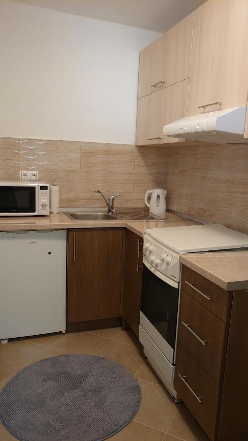 Apartments Tulipan - With Free Private Parking Garage Мостар Экстерьер фото