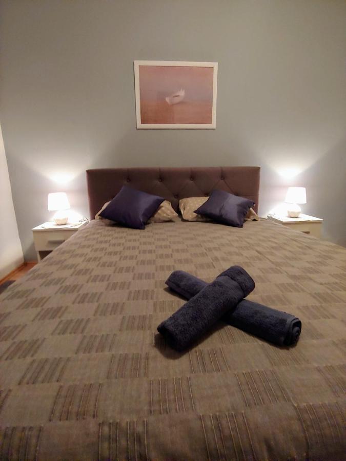 Apartments Tulipan - With Free Private Parking Garage Мостар Экстерьер фото